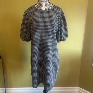 PULL&BEAR NWOT BOXY GINGHAM DRESS